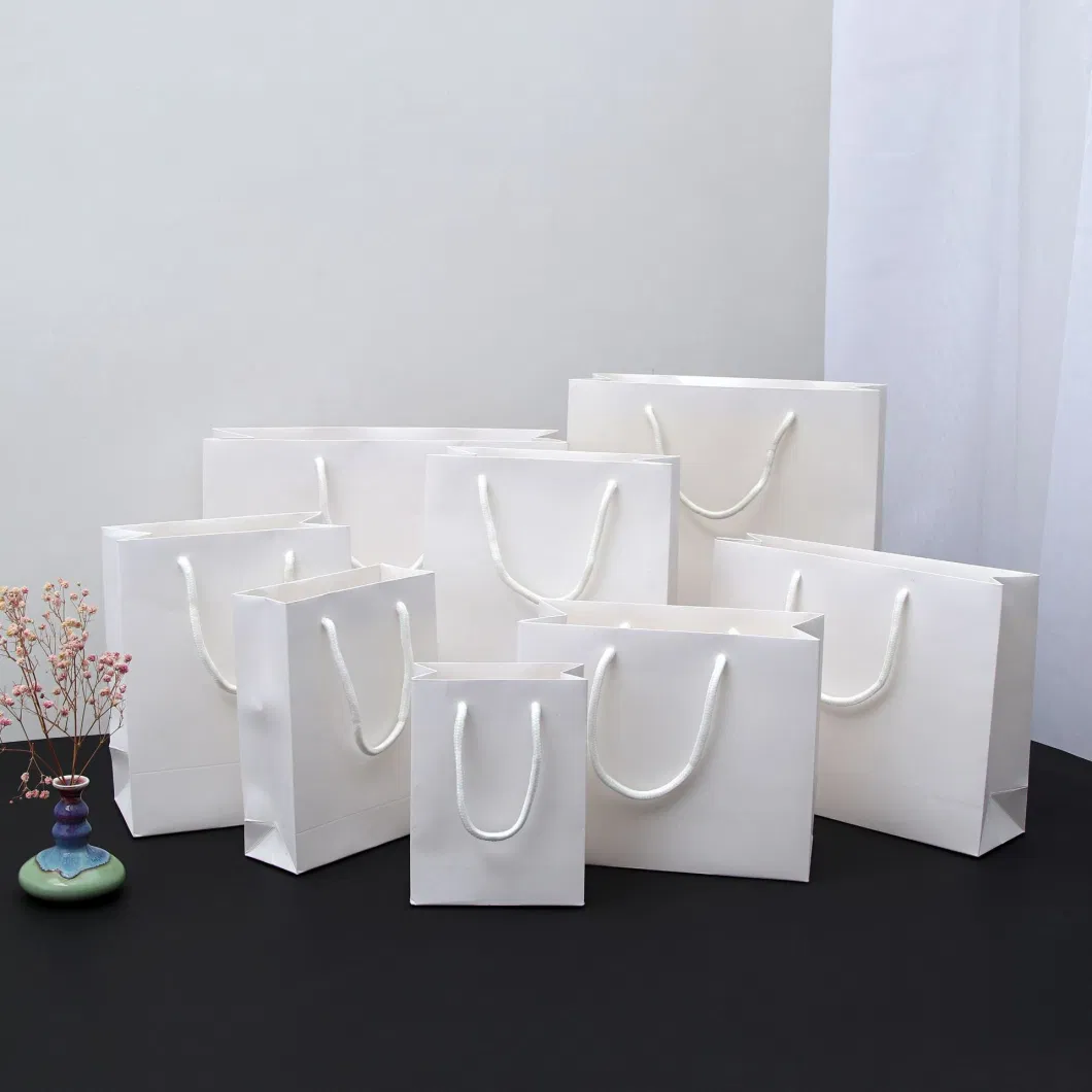 Customized White Color 220GSM Ivory Paper Gift Tote Bag Paper Bag for Cloth Shop
